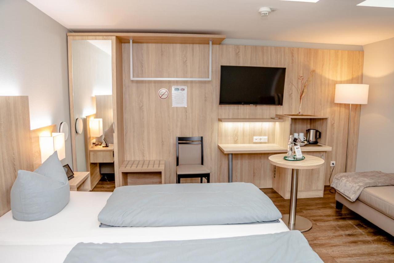Hotel Herbers Südbrookmerland Eksteriør bilde