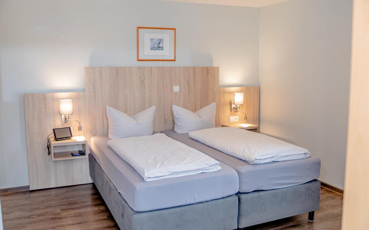 Hotel Herbers Südbrookmerland Eksteriør bilde