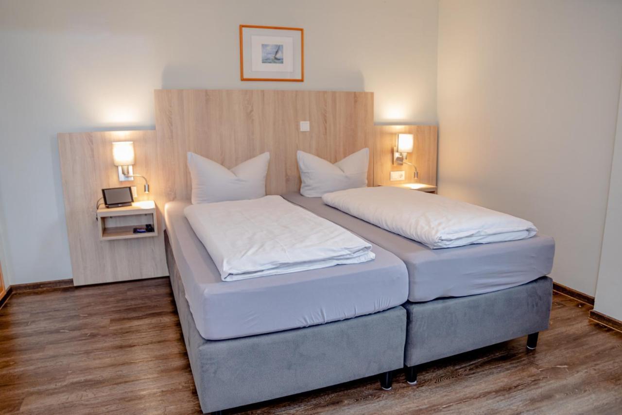 Hotel Herbers Südbrookmerland Eksteriør bilde