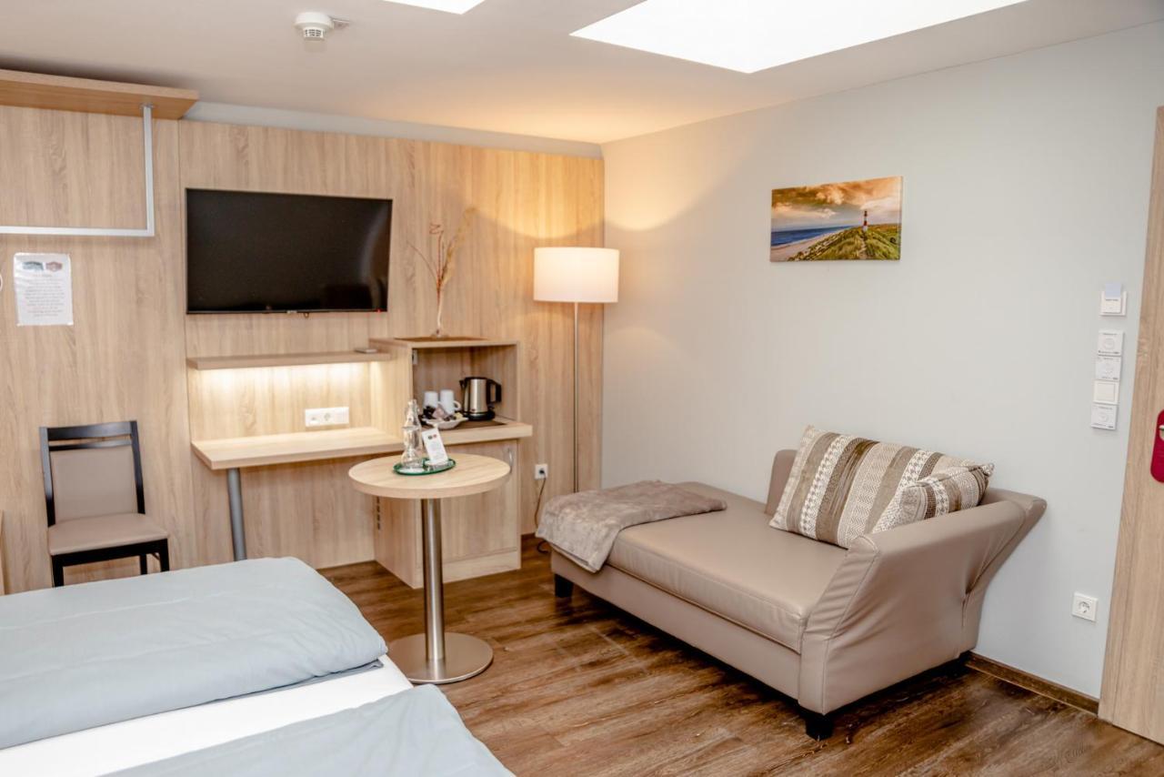 Hotel Herbers Südbrookmerland Eksteriør bilde