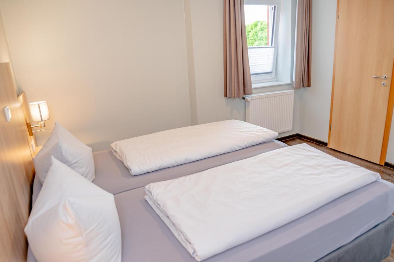 Hotel Herbers Südbrookmerland Eksteriør bilde