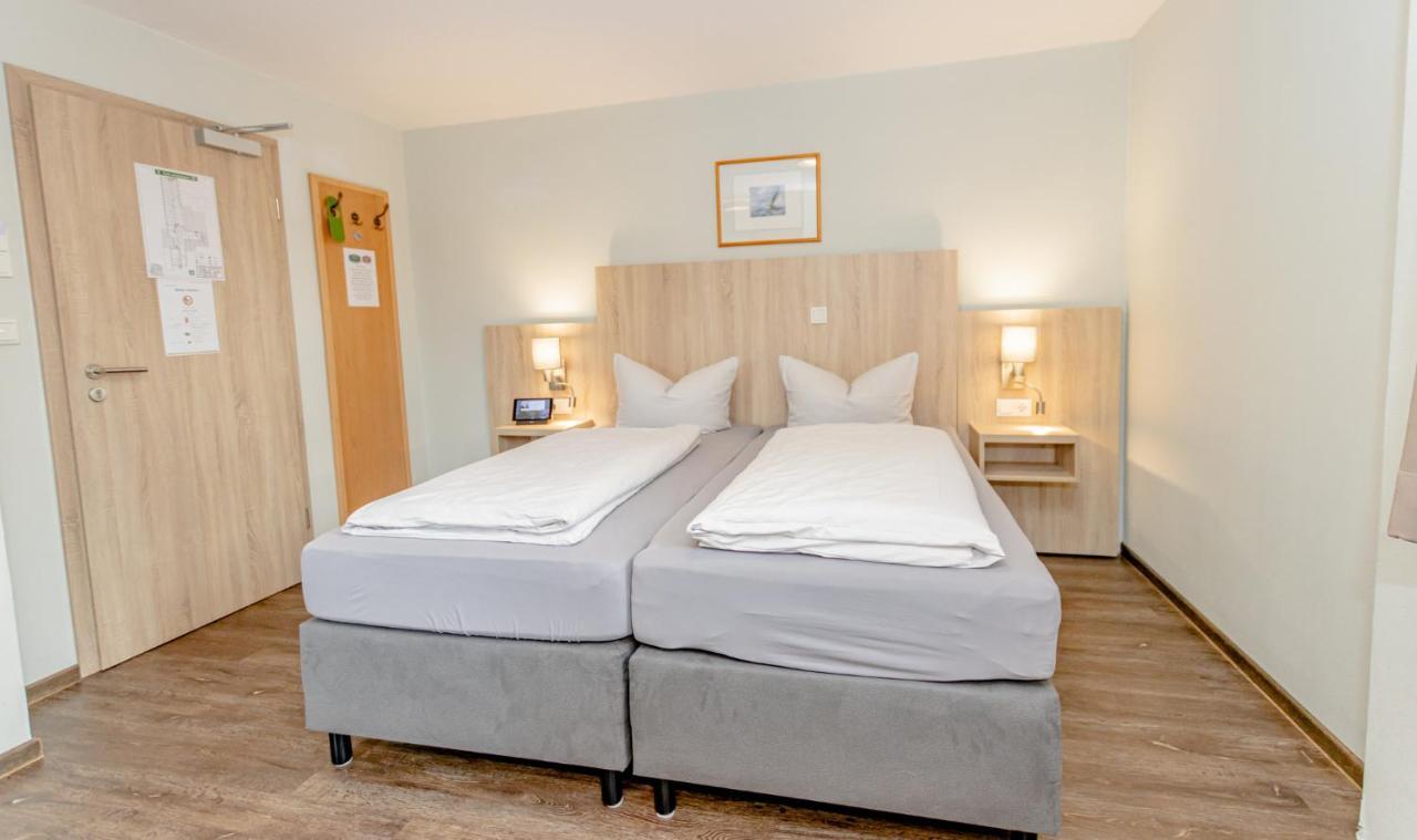 Hotel Herbers Südbrookmerland Eksteriør bilde