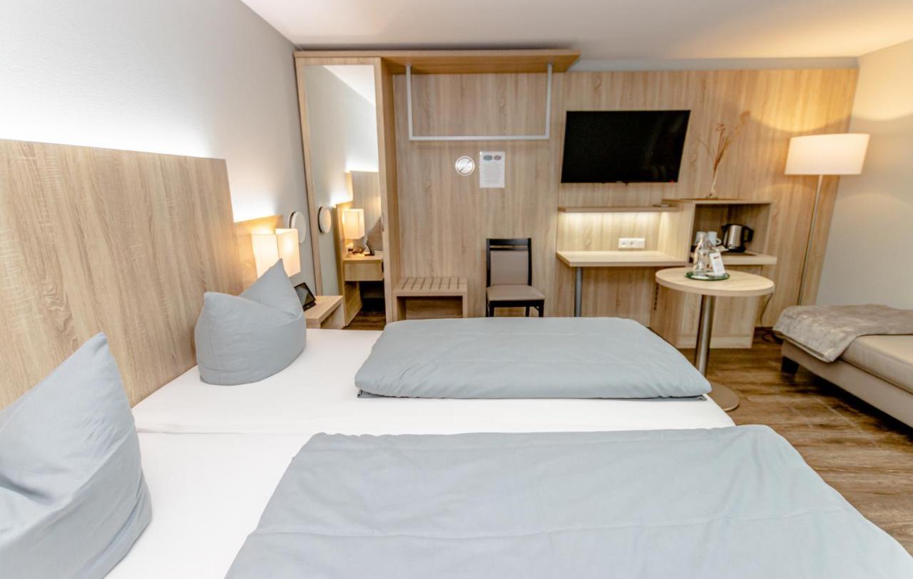 Hotel Herbers Südbrookmerland Eksteriør bilde