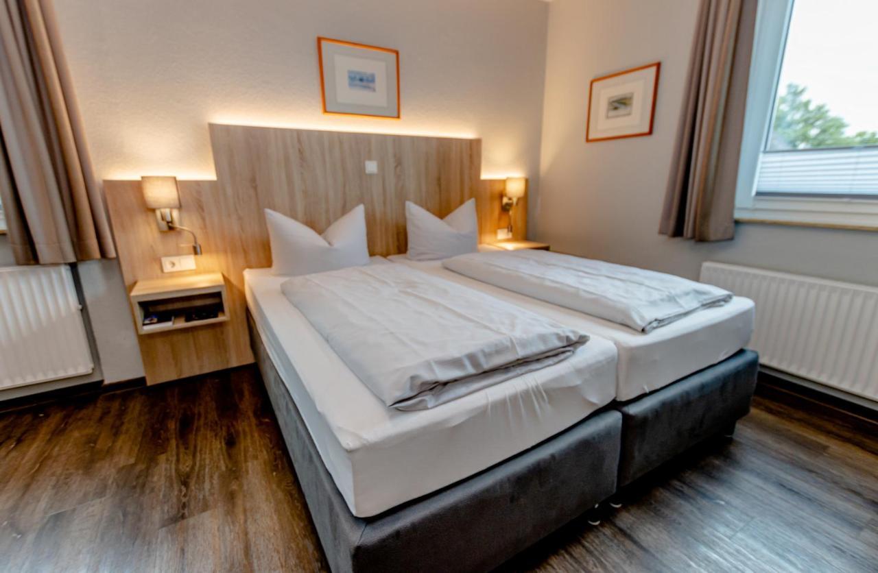 Hotel Herbers Südbrookmerland Eksteriør bilde