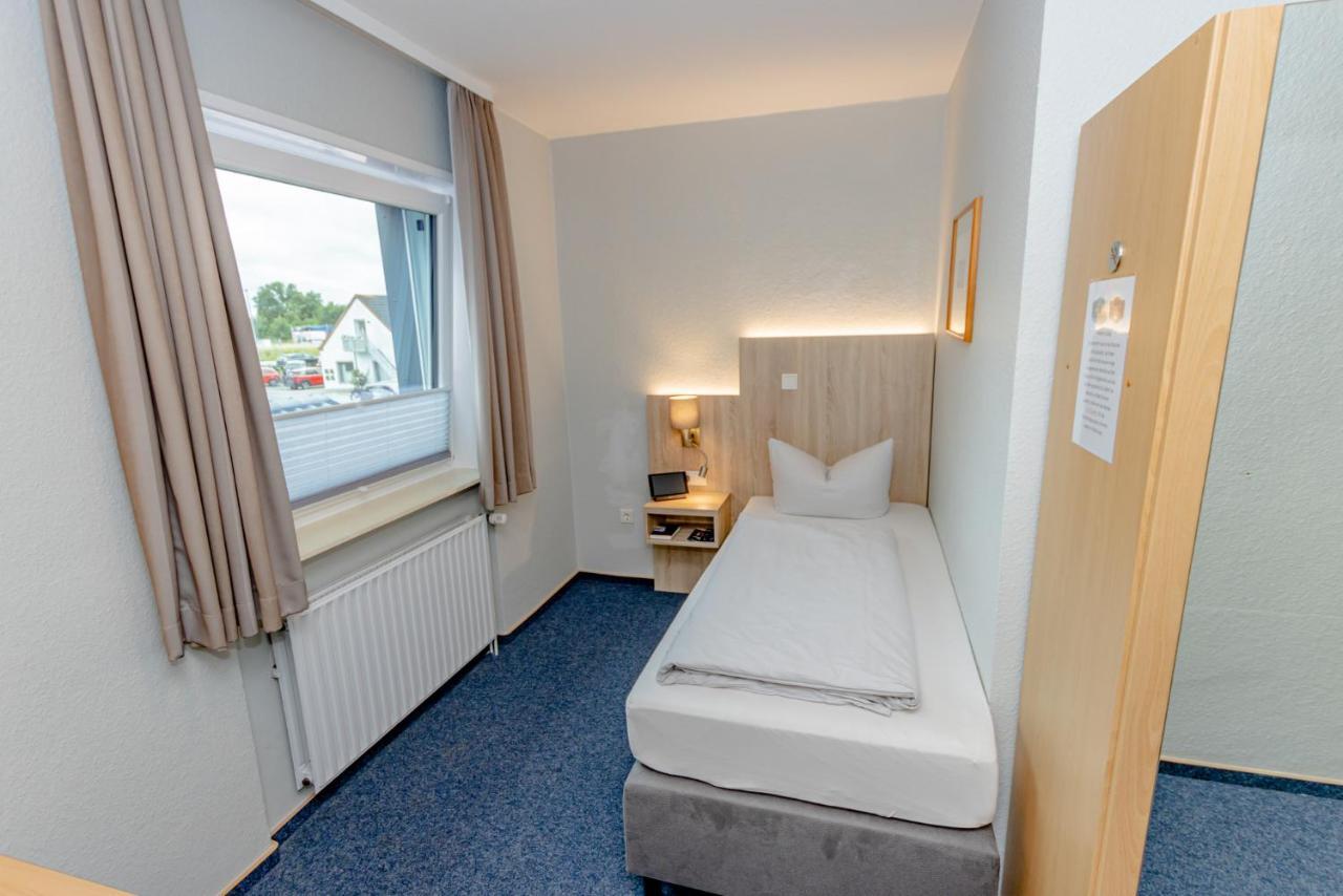 Hotel Herbers Südbrookmerland Eksteriør bilde