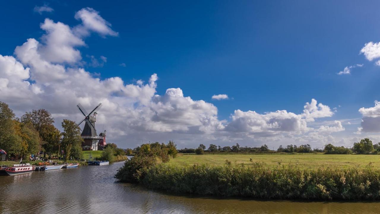 Hotel Herbers Südbrookmerland Eksteriør bilde